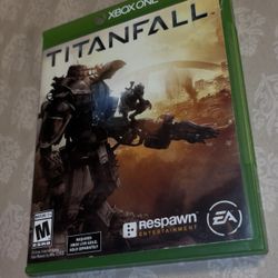 Titanfall (Xbox One - Great Condition)