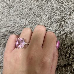 Pink sapphire Ring 