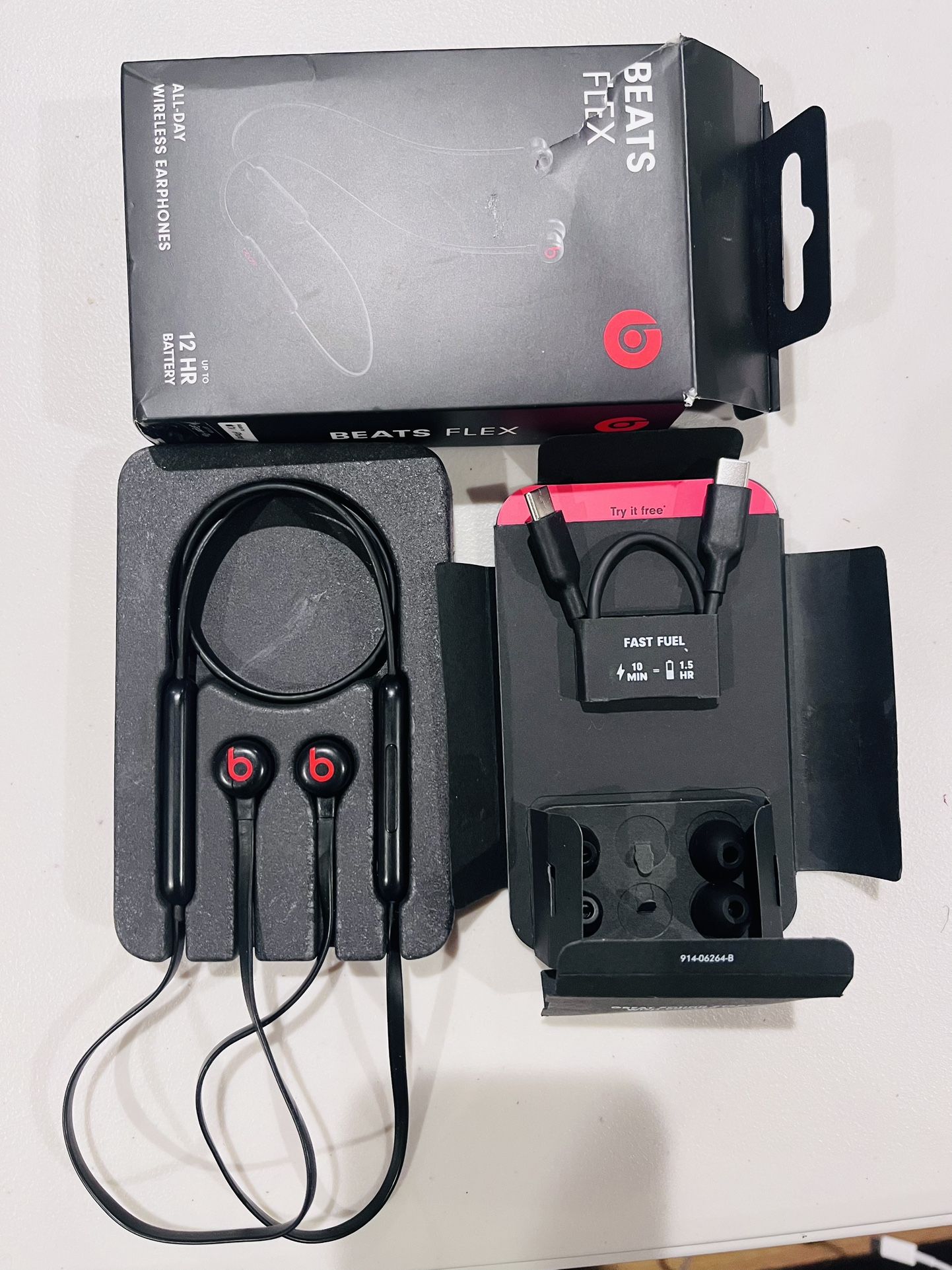 Beats Flex Black 