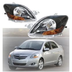 07-11 Toyota Yaris Headlights 