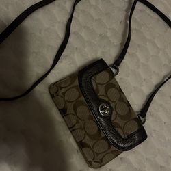 Coach Crossbody Wallet 