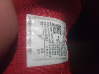 5Y Like New, Black N Red Js 