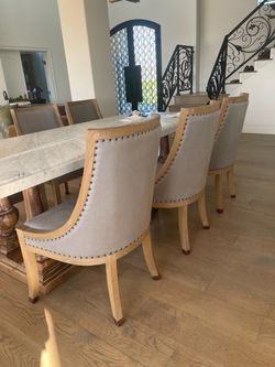 Dining chairs. Wood 100%
