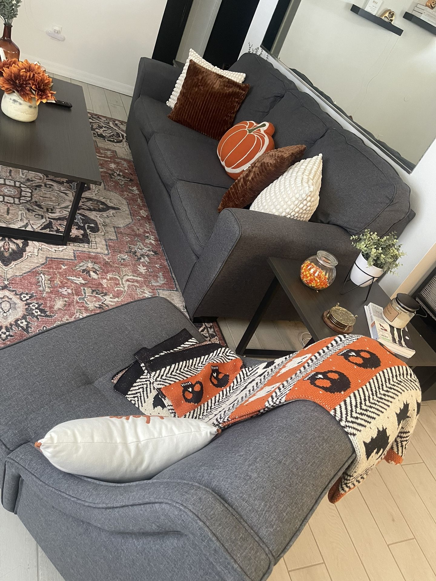 Living Room Set Couch And Tables