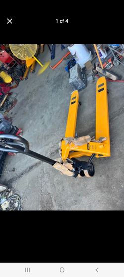 Low profile Palletjacks $499 yellow n blue clor