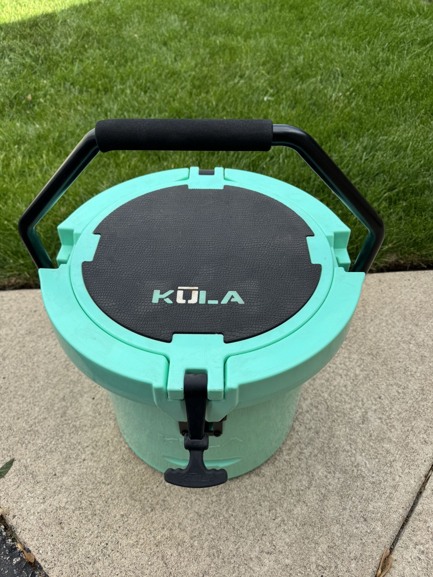 KULA / YETI Cooler Brand NEW!