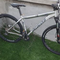 Specialized 29 Trabaja Bien Todo Frenos Y Canbios 