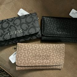 BRAND NEW GUESS WALLET