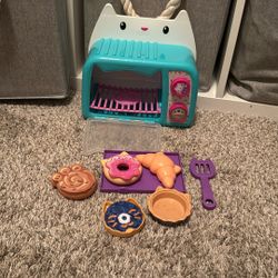 Gabby’s Dollhouse Cakey Oven