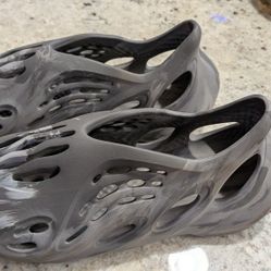 Yeezy Foam Runner Size 8