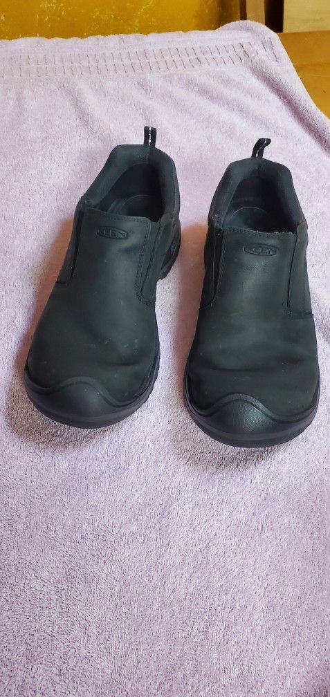 KEEN 1017426 Black Leather Slip On Casual Comfort Walking Shoes Men's Sz 11.5