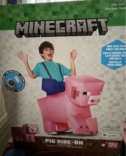 Inflatable Minecraft pig