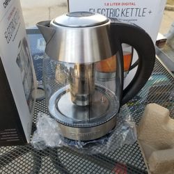 Chefman 1.8 Liter Digital Electric Kettle 