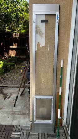 Doggie door for sliding door