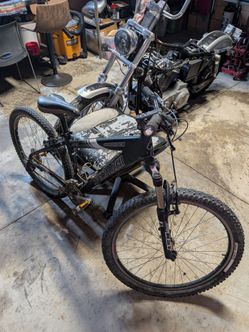 Black Specialized Hardrock Sport. Size small