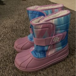 Snow Boots ! Size 13 Girls 