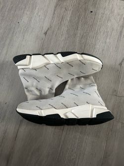balenciaga speed trainers