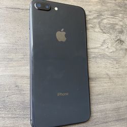 Iphone 8 plus 128 GB $220 Cricket Unlock