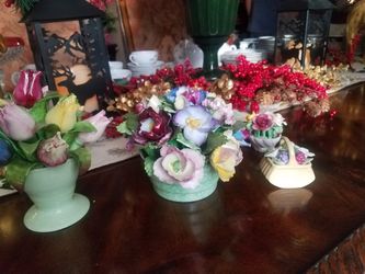 Porcelin flowers