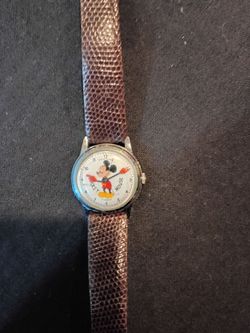 Vintage Mickey Mouse 17 jewel watch.