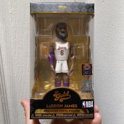 Funko Gold Premium Vinyl Figure LeBron James - Chase White Jersey 6 inch