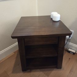 2 Side Tables And Coffee Table
