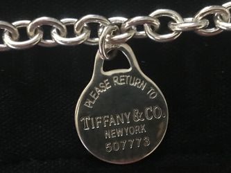 Plata 925.   Pulcera y collar. Muy bonitos.