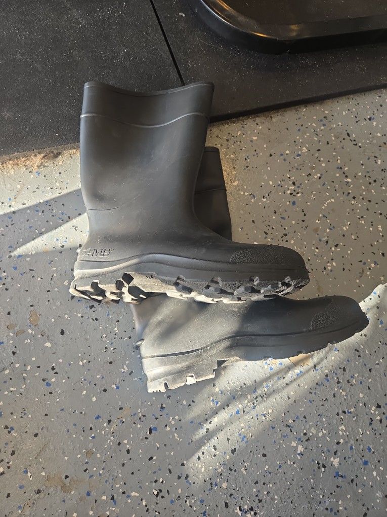 Rubber Boots Size 13