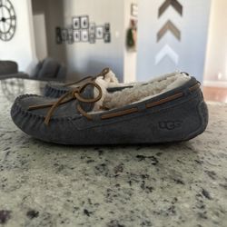 UGG Dakota Slippers