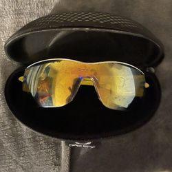 Retro Oakley Sunglasses 