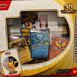 Pokémon TCG 30th Celebration Poster Collection Box
