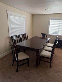8 person table