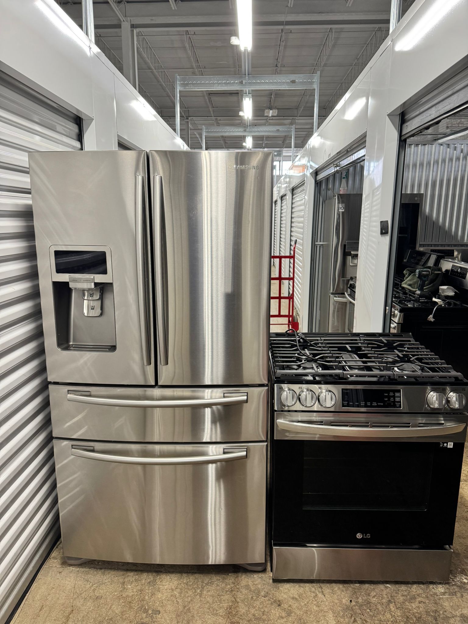 ✨ “Samsung 4-Door Refrigerator + Gas Stove – FREE Delivery (around The Area) & Installation!” ✨