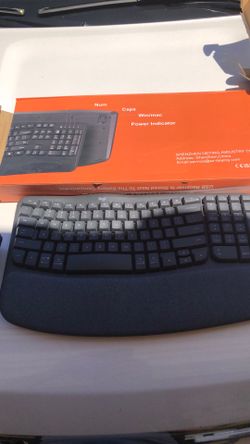 (3) computer key boards