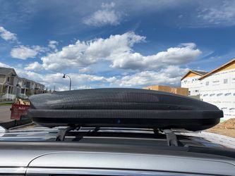 Black Rooftop Cargo Box