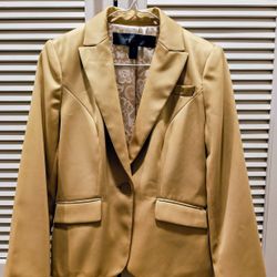 Beige Women’s Blazer Size 2 – Like New, Worn Once $5