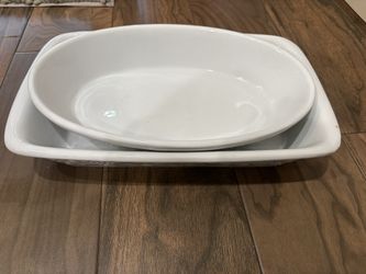 WCL Ceramic Grape & Vine Pattern Plates 