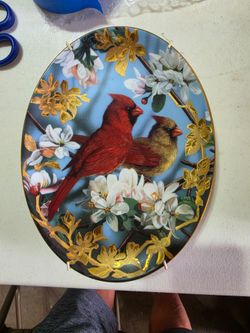 Decorative porcelain plate