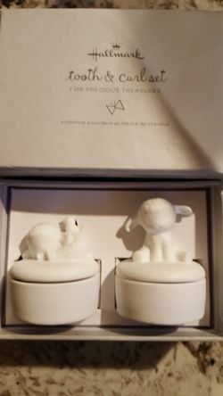 Hallmark Tooth & Curl keepsake boxes
