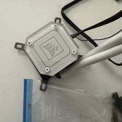 Corsair iCUE elite capellix 240mm radiator with RGB controller