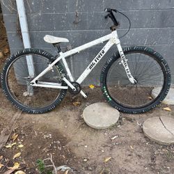 Cookies And Cream Big Flyer