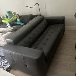 Black Leather Couch/ Pull Out