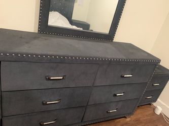Queen Size Bed Set
