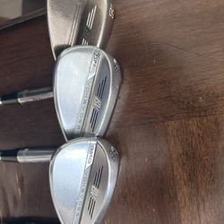 Titliest Vokey SM8 and SM9 Wedge Set 