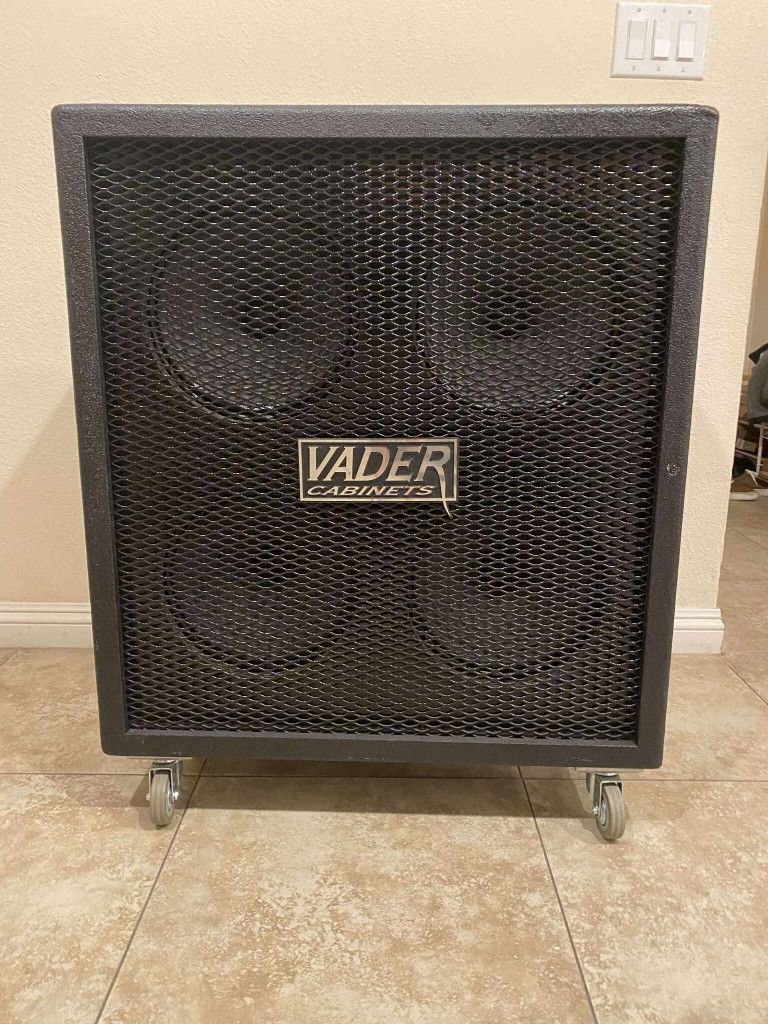 VADER 4x12 Guitar Cab w/ UK Celestion V30's Rhino Tolex Lining