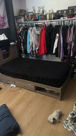bed frame with headboard (twin size)