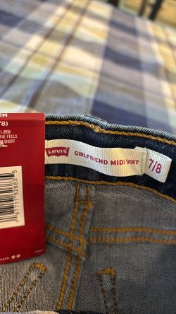 Levi’s girl’s denim shorts** size M7/8