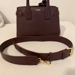 Burberry Banner Tote (Small)