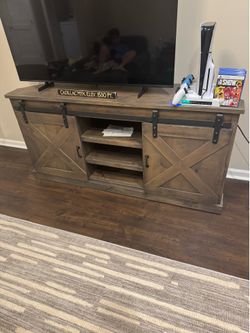 Rustic Farmhouse TV Stand / Media Console with Sliding Barn Doors