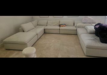 Couch / sillón/ sofa